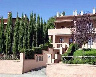 Carpediem Assisi Living Club Apartahotel Piano Delle Pieve